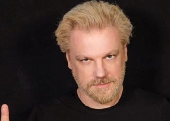 Καταγγελία από Τζένη Μπότση και Αγγελική Λάμπρη για τον Κώστα Σπυρόπουλο