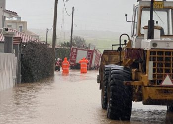 Αλεξανδρούπολη: Πνίγηκε 46χρονος πυροσβέστης που πήγε να απεγκλωβίσει μαθητές (VIDEO)