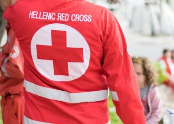Ερυθρός Σταυρός: Αναλαμβάνει τη Μεταφορά ηλικιωμένων – ΑμεΑ στα εμβολιαστικά κέντρα