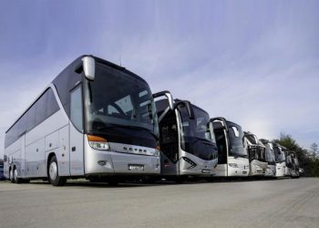 Aνέστειλαν τις κινητοποιήσεις τους οι ιδιοκτήτες τουριστικών λεωφορείων και γραφείων