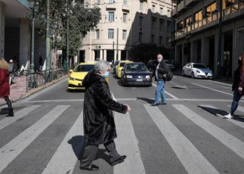 Εξαδάκτυλος για lockdown: Μας «φρενάρουν» οι αριθμοί