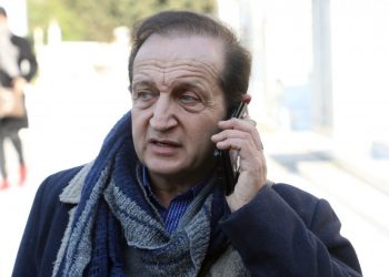 Μπιμπίλας: «Δεν είναι μόνον κοπέλες, αν μιλήσουν τα αγόρια θα γίνει χαμός»!