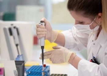 Τζανάκης: Πιθανότατα όλο τον Μάρτη να έχουμε τετραψήφια νούμερα κρουσμάτων