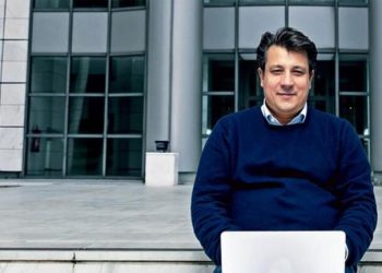 Δερμιτζάκης: Αναγκαία η αλλαγή στην Επιτροπή! Τι είπε για σχολεία και Οικονομία!