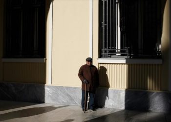 Ξεκίνησαν οι e-αιτήσεις προκαταβολών συντάξεων