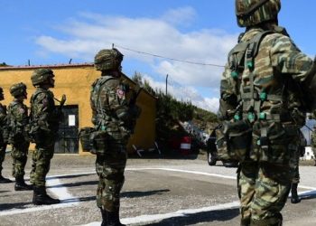 Οι ένστολοι διεκδικούν αναδρομικά 7.300 – 55.000 ευρώ