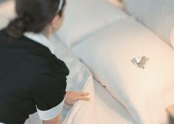 Κινητοποιήσεις από τα Σωματεία Ξενοδοχοϋπαλλήλων σε ολη την Κρήτη!