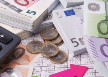 Ρύθμιση χρεών από 1η Ιουνίου: 420 δόσεις για χρέη προς τράπεζες 240 για Εφορία και Ταμεία