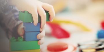 Tο επόμενο βήμα για τις επιχειρήσεις: Τι ανοίγει από σήμερα και πώς