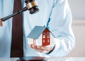 Ξεκινούν πλειστηριασμοί και για δάνεια πρώτης κατοικίας