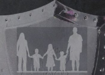 Κρήτη: Ένας χρόνος «Ανθρώπινη Ασπίδα»