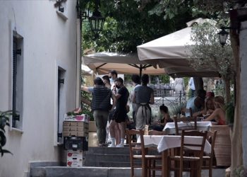 Προβληματισμός στην εστίαση για το νέο πλαίσιο λειτουργίας