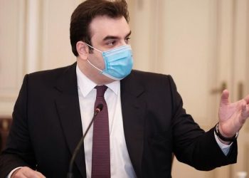 Κ. Πιερρακάκης: 107.000 ραντεβού κλείστηκαν χθες για εμβολιασμό