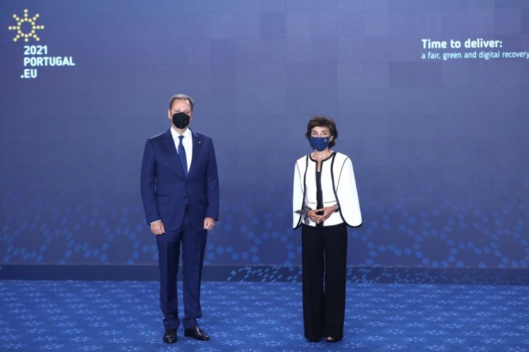 σπηλιος-λιβανος-συμβουλιο-λισαβωνα