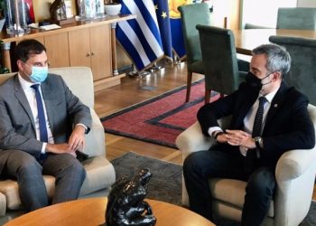 «Σημαντικός ο τουρισμός για την πόλη» είπε ο υπουργός Χ. Θεοχάρης μετά τη συνάντηση με τον δήμαρχο Θεσσαλονίκης