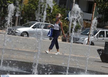 Καύσωνας διαρκείας: Ανεβαίνει κι άλλο η θερμοκρασία