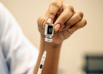 Kορωνοϊός: Ανοίγει η πλατφόρμα για τον εμβολιασμό των παιδιών άνω των 12 ετών