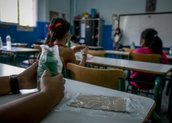 Σχολεία: Οι πρώτες «καμπάνες» για το άνοιγμα τον Σεπτέμβριο