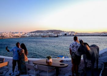 Γώγος: Έχουμε πρόβλημα στα νησιά