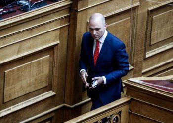 Με 237 υπέρ αποφασίστηκε η άρση της ασυλίας του Κωνσταντίνου Μπογδάνου