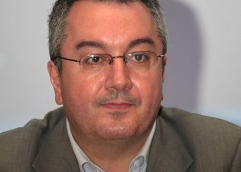 Ηλ. Μόσιαλος: Στο Ισραήλ υπάρχουν 13 φορές περισσότερες σοβαρές περιπτώσεις στους ανεμβολίαστους