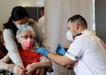 Ισραήλ: Πλήρως εμβολιασμένοι οι περισσότεροι ασθενείς με Covid στα νοσοκομεία