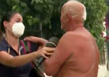 Συγκινεί η δημοσιογράφος που έκλαιγε στον τηλεοπτικό "αέρα" με τον ηλικιωμένο (VIDEO)