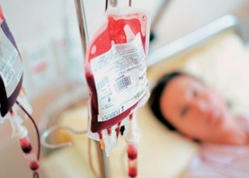 Πάτρα: Αντιεμβολιαστές αρνούνται μετάγγιση αίματος από εμβολιασμένους