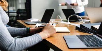 ergazomenoi-theseis-ereuna