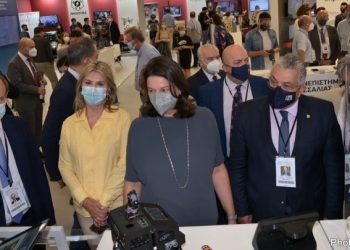 Κεραμέως: Προτεραιότητα να διασφαλίσουμε τη δια ζώσης λειτουργία των σχολείων