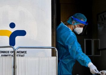 krousmata-korwnoios-thanatoi