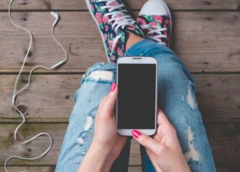 "Freedom Pass: data": Τι προβλέπει το πρόγραμμα για τους νέους 15-17 ετών