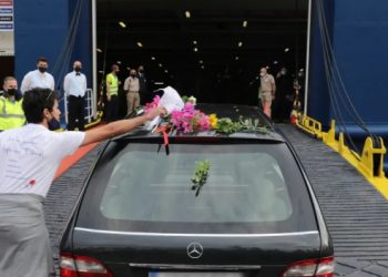 Μίκης Θεοδωράκης: Στα Χανιά αύριο το τελευταίο «αντίο» – Λαϊκό προσκύνημα και ταφή δίπλα στον πατέρα και τον αδελφό του