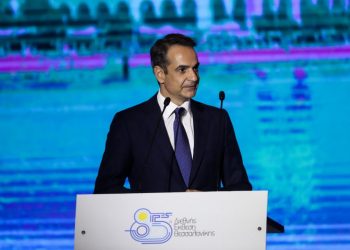 Μητσοτάκης από ΔΕΘ: Όσοι νέοι προσλαμβάνονται θα ενισχύονται από την Πολιτεία με 1.200 ευρώ για έξι μήνες