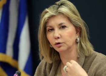 Ζ. Μακρή: "Δεν θα ασκούν τα καθήκοντα τους οι εκπαιδευτικοί που δεν θα υποδεικνύουν πιστοποιητικό εμβολιασμού – νόσησης ή αρνητικό τεστ