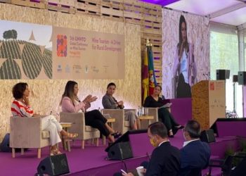 Η υφ. Τουρισμού Σ. Ζαχαράκη ανέδειξε το σχέδιο για την ενίσχυση του ελληνικού οινοτουρισμού