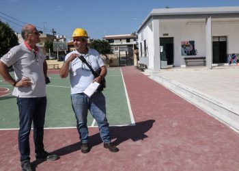 Ηράκλειο: Στο «κόκκινο» η αγωνία των γονέων για τα σχολικά κτίρια μετά τον σεισμό