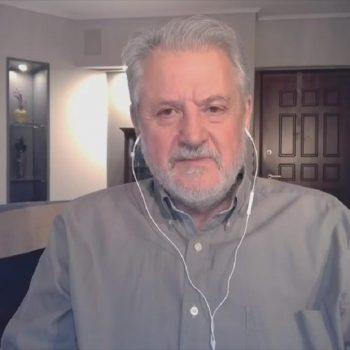 kapravelos-sarwnei-ellada-korwnoios