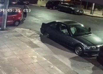 Τροχαίο στον Πειραιά: Σοκαριστικό βίντεο δείχνει όχημα να παρασέρνει και να σκοτώνει πεζό