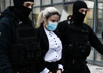 Επίθεση με βιτριόλι: Ποινή κάθειρξης 15 ετών στην Έφη Κακαράντζουλα