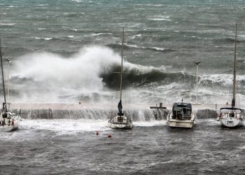 Στυλιανίδης: Συνδρομή του στρατού για την αντιμετώπιση των προβλημάτων που προκάλεσε ο «Μπάλλος» στην Κέρκυρα