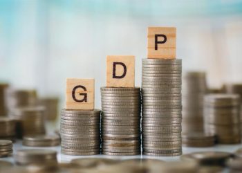 Κατανάλωση και τουρισμός καταλύτες στην υπέρβαση των στόχων για ΑΕΠ και έσοδα