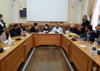 Στο Ηράκλειο η Μενδώνη – Αυτοψία στα μνημεία στις σεισμόπληκτες περιοχές