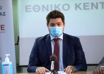 Αλλάζει το ωράριο στα καταστήματα