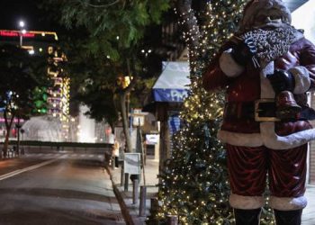 Κορωνοϊός: Τα νέα μέτρα και το εφιαλτικό σενάριο για κορύφωση της πανδημίας τα Χριστούγεννα