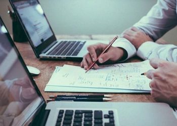 ΑΑΔΕ-MyDATA: Υποχρεωτικά από σήμερα για όλους, επιχειρήσεις και επαγγελματίες, τα ηλεκτρονικά βιβλία