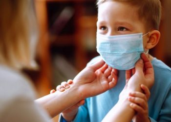 Θ. Πλεύρης: Με self test θα μπαίνουν τα παιδιά έως 18 ετών στους μεικτούς χώρους