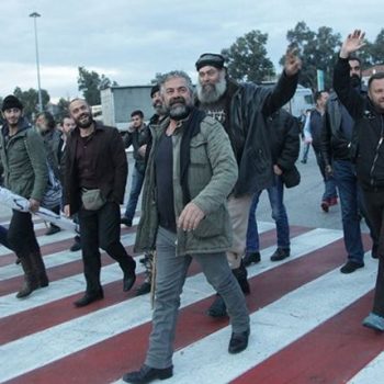 mazikh-kinhtopoihsh-agrotwn-krhths