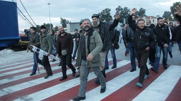 mazikh-kinhtopoihsh-agrotwn-krhths