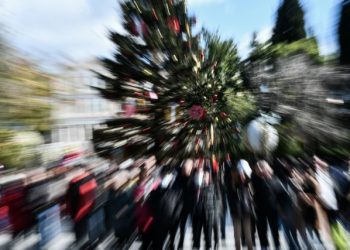 Μαγιορκίνης – Πιθανόν να φτάσουμε τα 12.000 κρούσματα τη μέρα μετά τις γιορτές